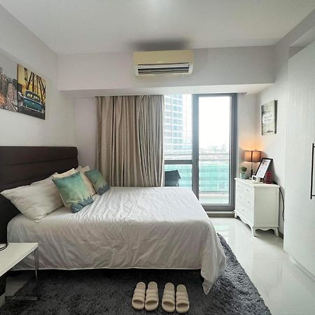 Sakura Apartment Манила Экстерьер фото