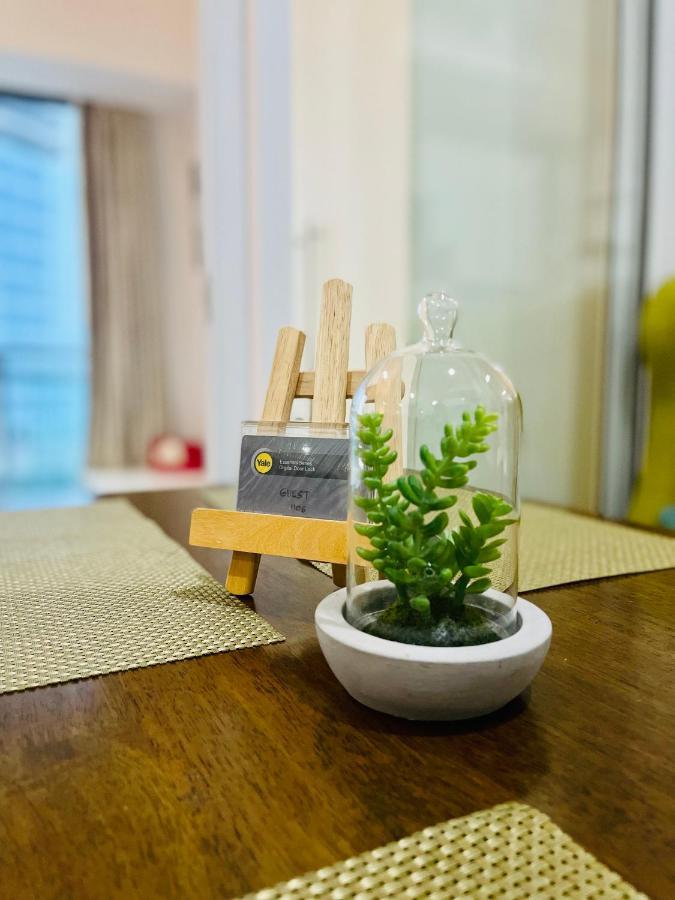 Sakura Apartment Манила Экстерьер фото